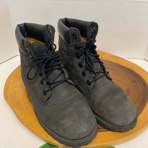 Timberland Classic East Coast Mids Black Suede Lace Up Boots main image 4